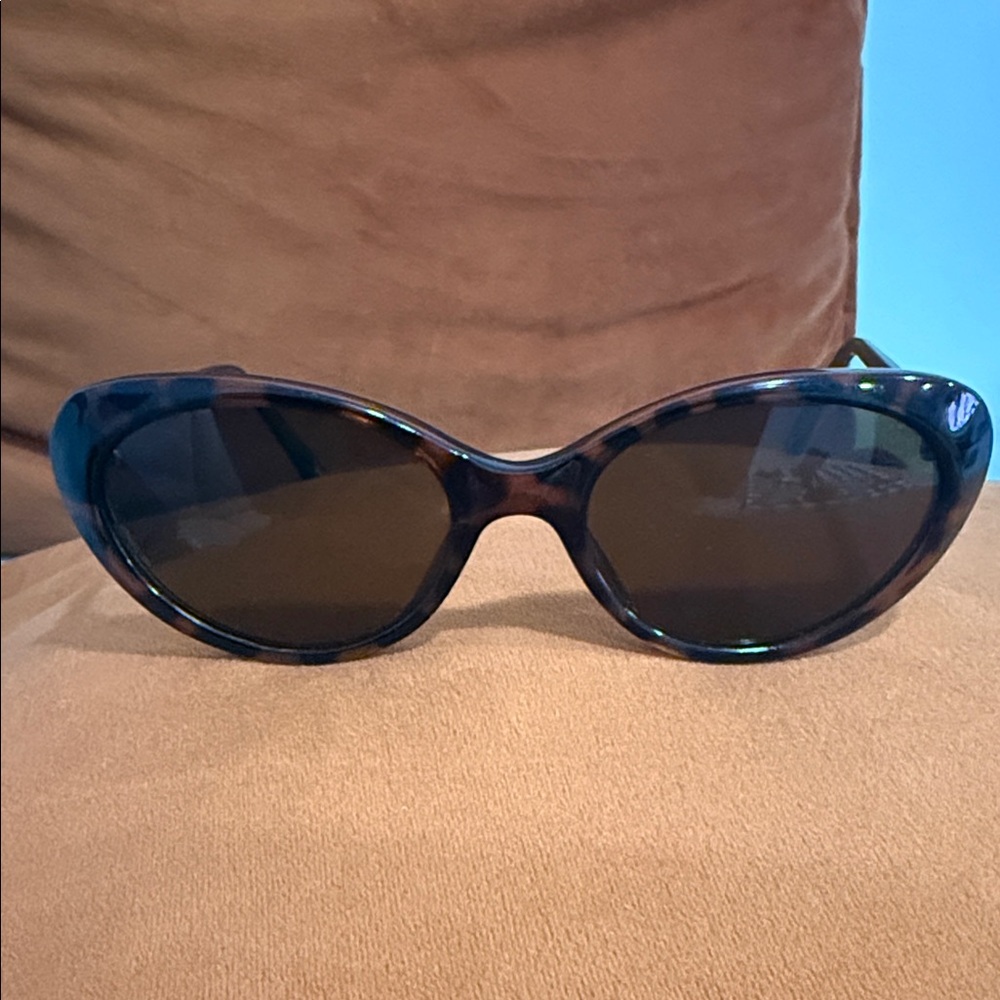 Womens Oval Cateye Sunglasses Vintage Classic Fashion Shades